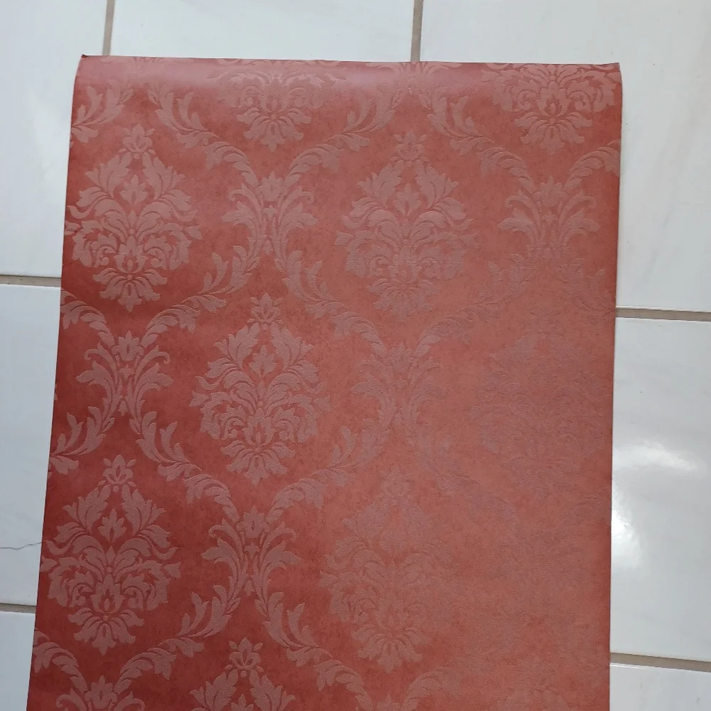 Wallpaper Red Damask